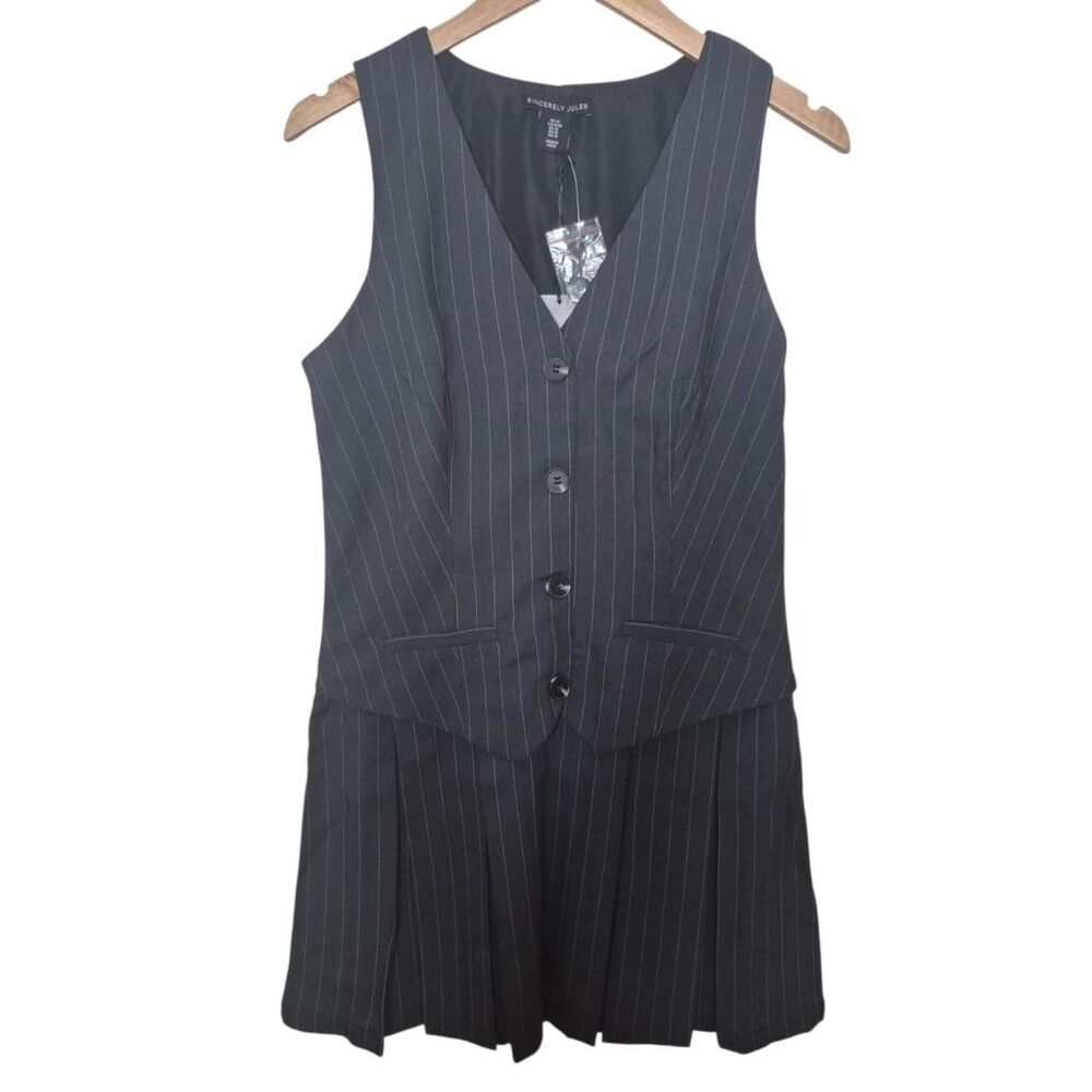 Sincerely Jules Black White Pinstriped Pleated Dress Office Siren Size Medium NE